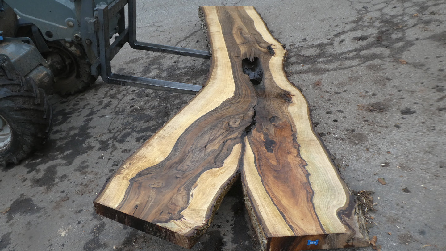 Unbehandelte Tischplatten nach Maß aus Laubholz Nuss / Nussbaum | Plattennummer B-00500