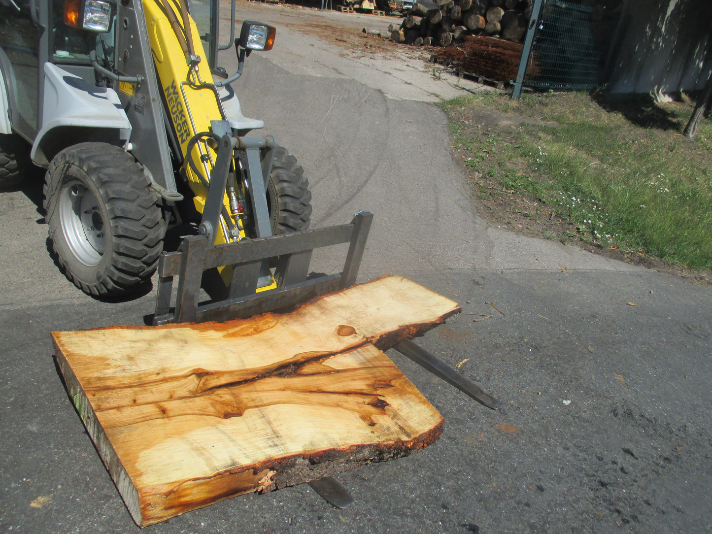 Unbehandelte Tischplatten nach Maß aus Laubholz Linde | Plattennummer  B-00183
