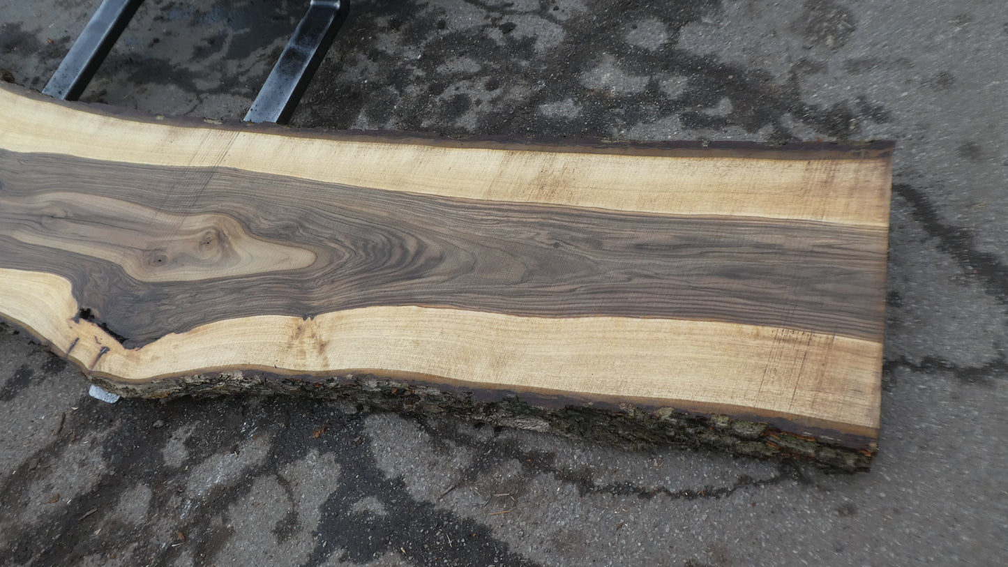Unbehandelte Tischplatten nach Maß aus Laubholz Nuss / Nussbaum | Plattennummer  B-00502