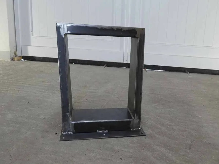 Gestelle für Bänke Modell RB27
